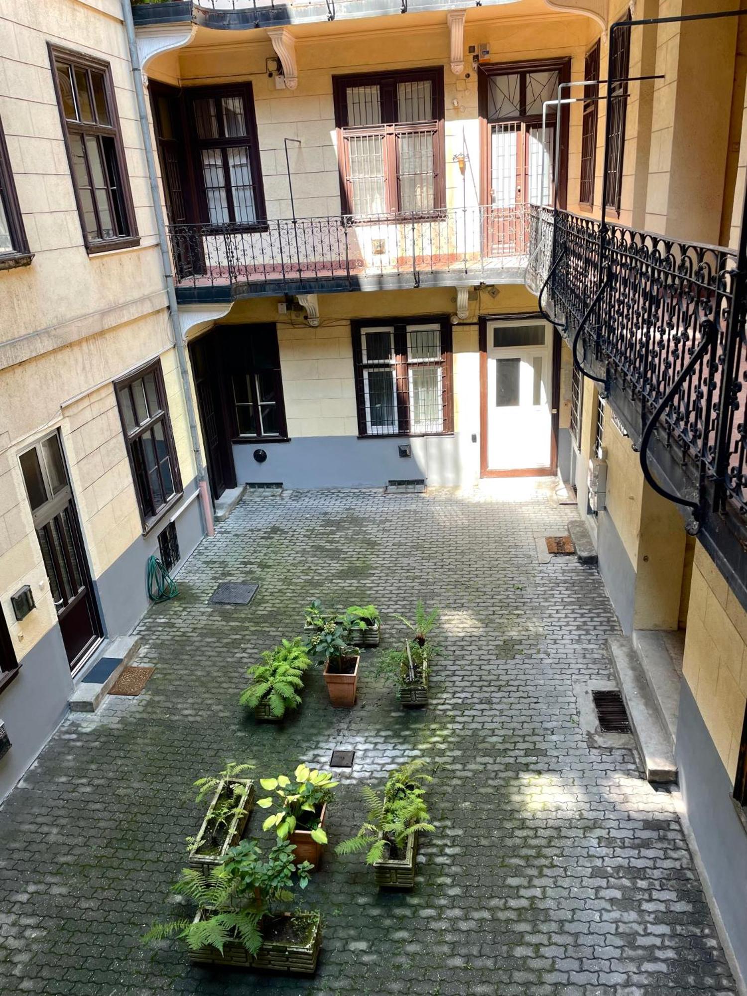 Apartament Fanni's Cosy Express In The Centre