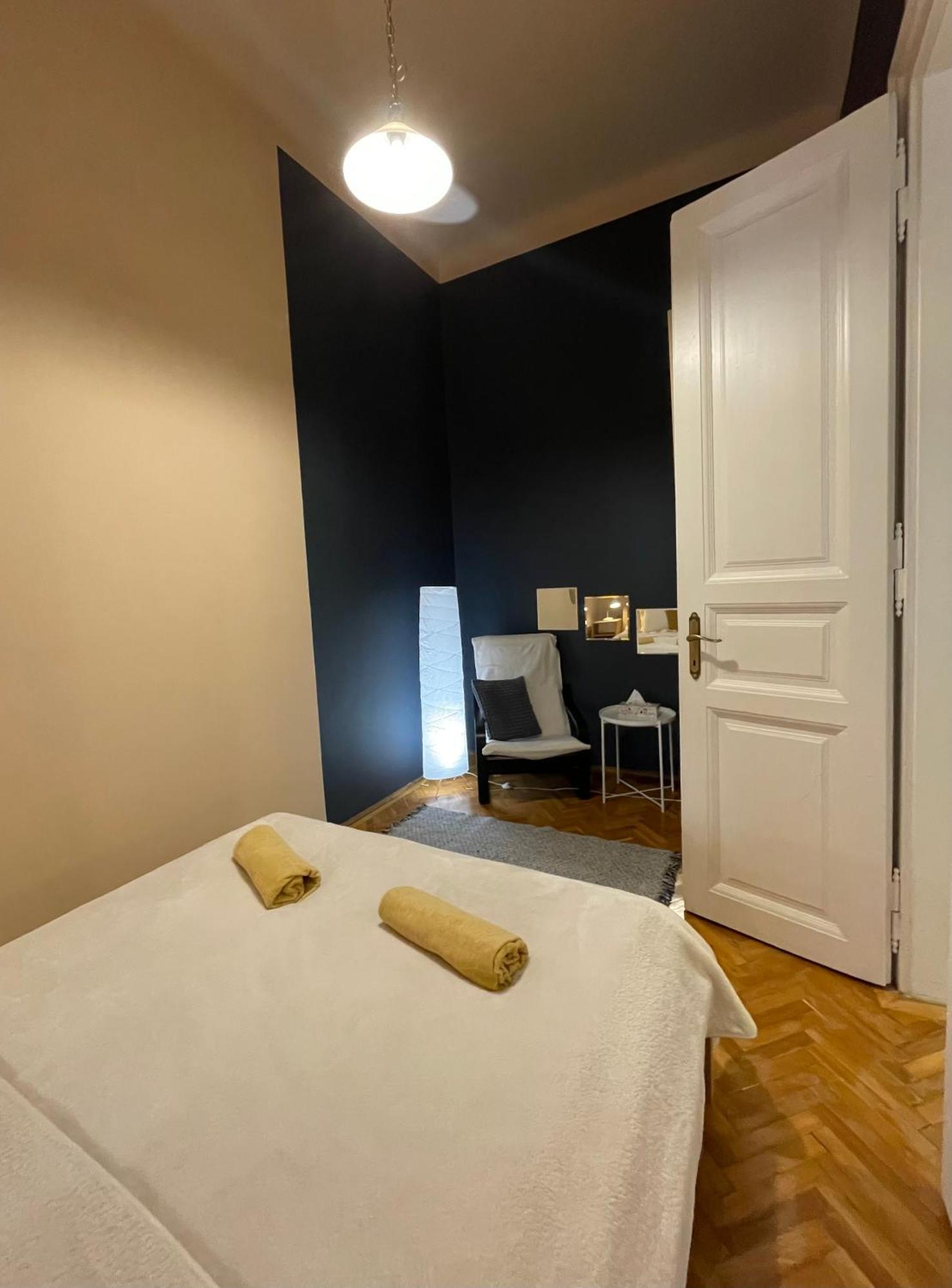 Fanni's Cosy Express In The Centre Apartament *