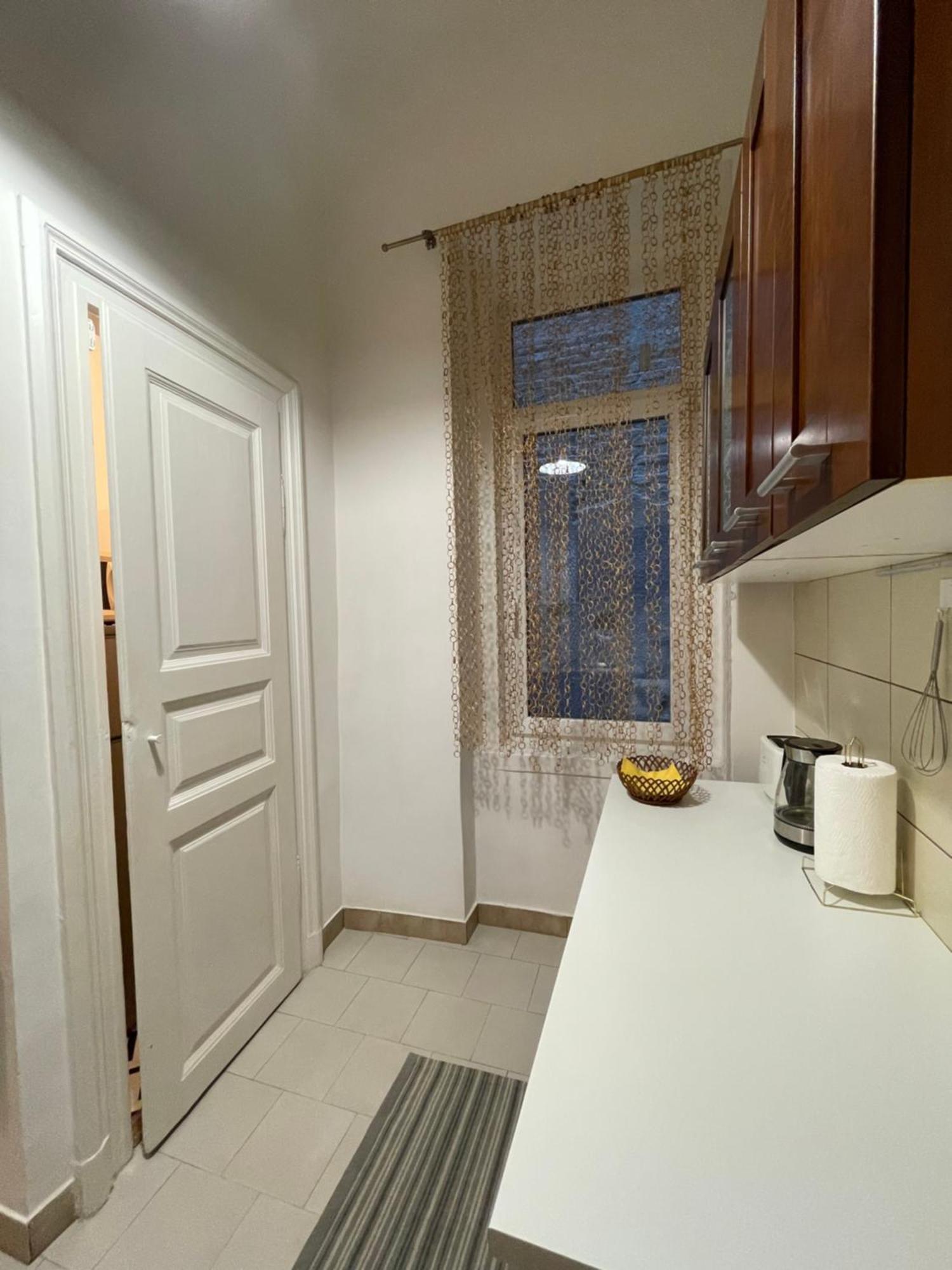 Апартаменти Fanni's Cosy Express In The Centre Будапешт
